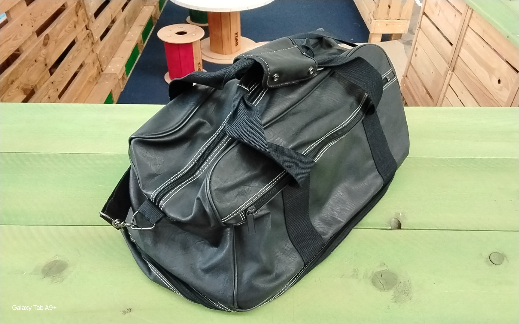 BORSA SPORTIVA   in ecopelle