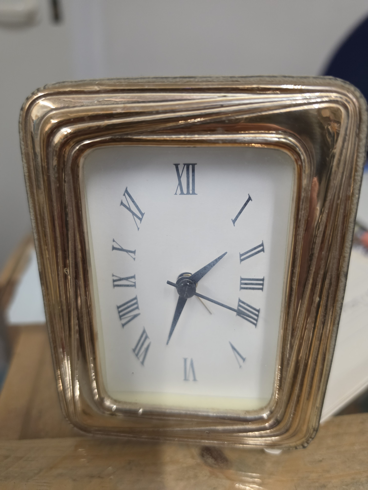 Orologio dorato