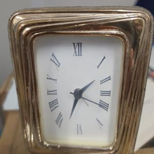 Orologio dorato